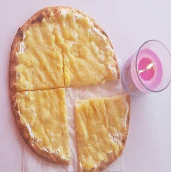 فطيرة لبنة و بطاطا مهروسة