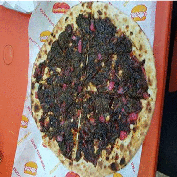 فطيرة سبانخ بدبس الرمان