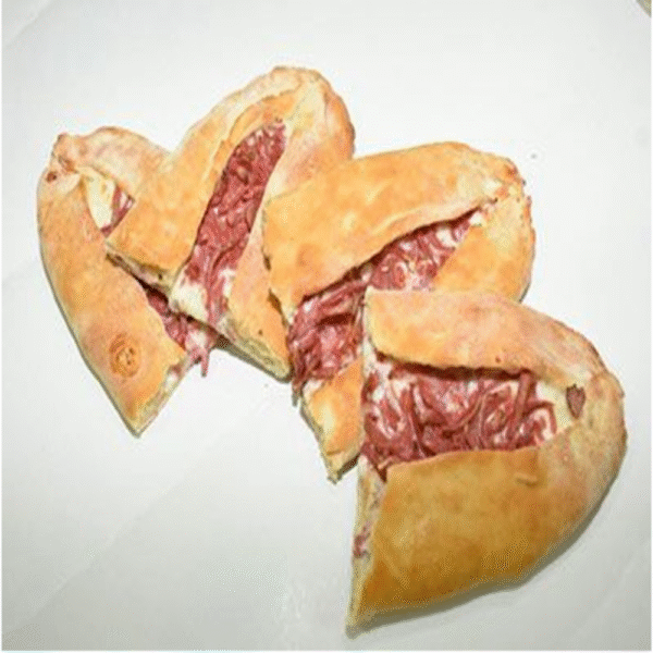 فطيرة مرتديلا و جبنة