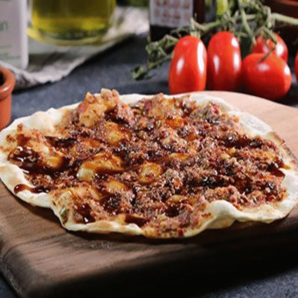 فطيرة لحمة بدبس الرمان