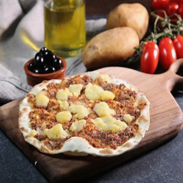 فطيرة لحمة و بطاطا مهروسة